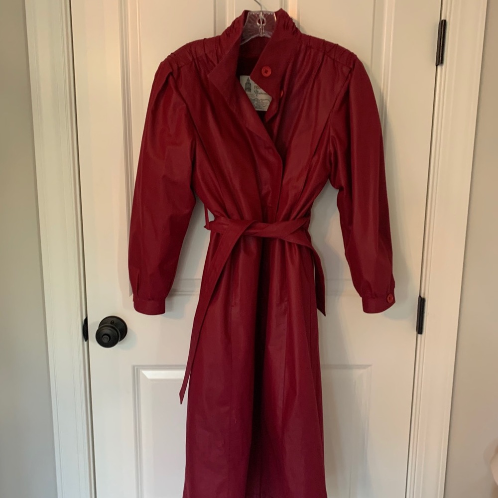 LONDON FOG WOMENS TRENCH COAT